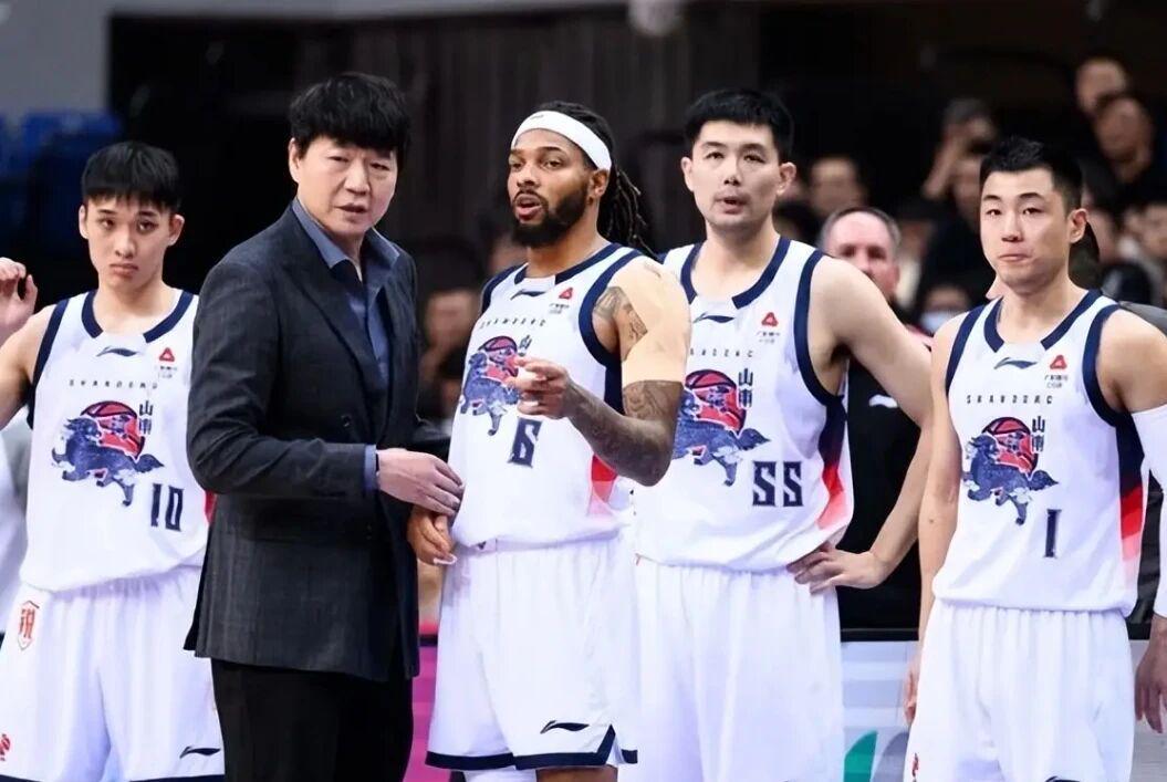 云鼎娱乐登录入口-山东男篮伤内线大将，林葳欲重返CBA，广东男篮旧将签约合肥狂风